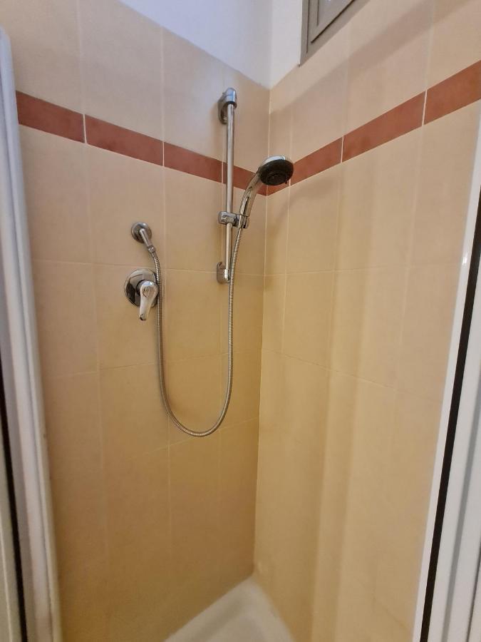 Panorama Apartment Peschiera Пескьера-дель-Гарда Экстерьер фото
